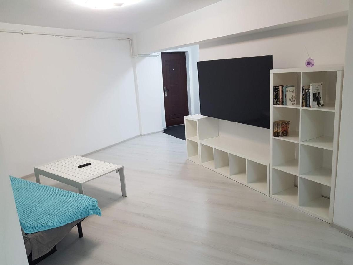 Rengo Residence Targoviste Buitenkant foto